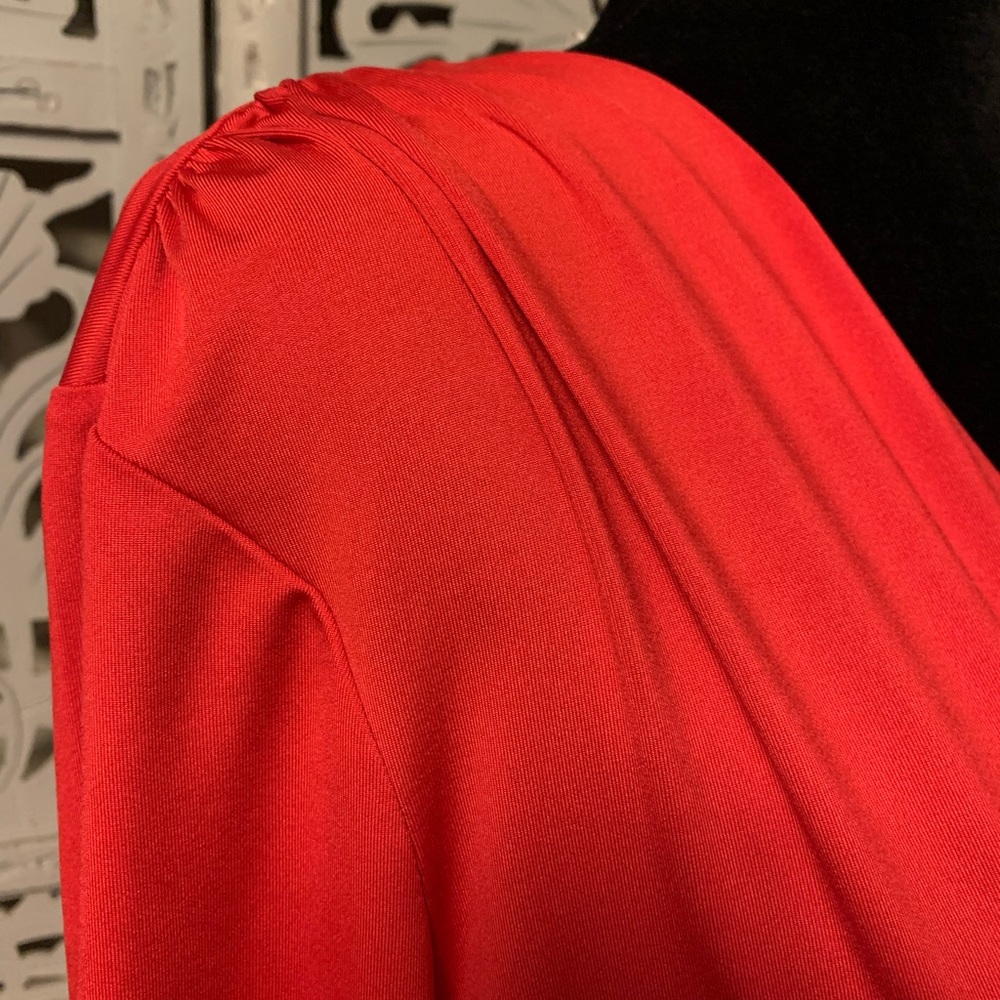 K JORDEN BRILLIANT RED ROUCHED & RUFFLED LONG SLEEVE STRETCHY MIDI DRESS - Picture 4 of 9